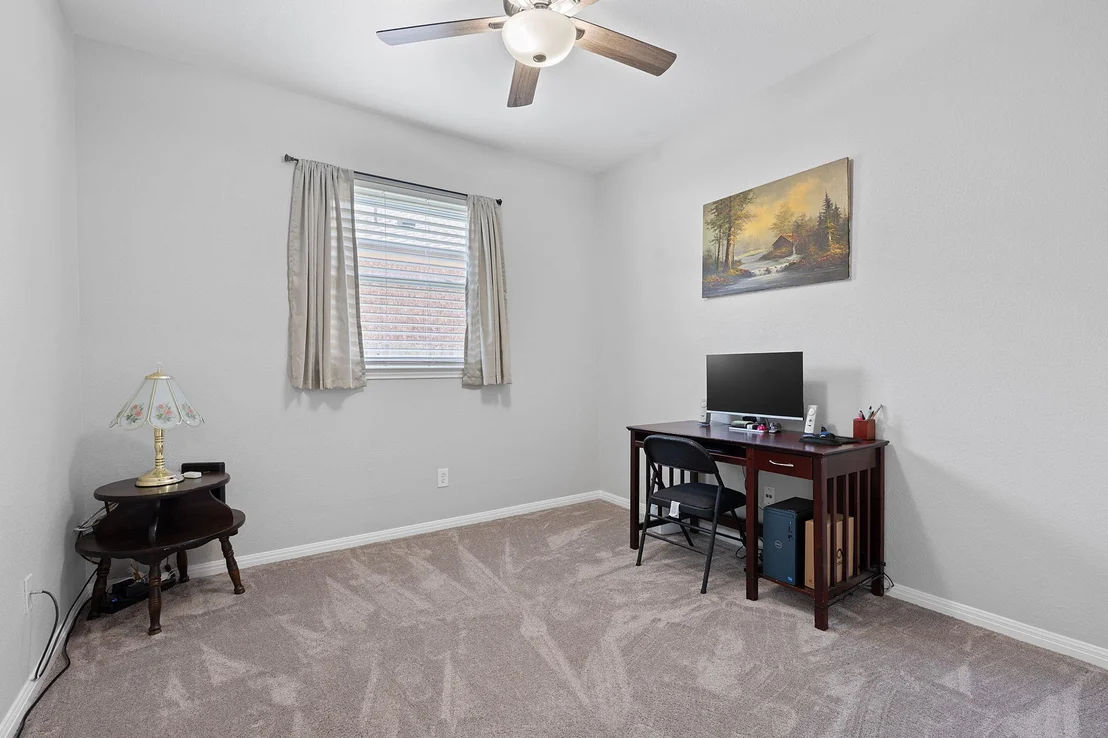 Photo of 1109 Middle Brook DR