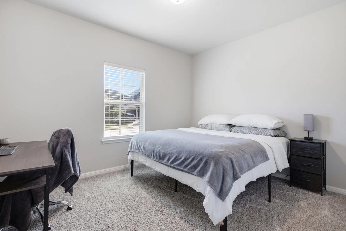 Photo of 6700 Folsom Ave