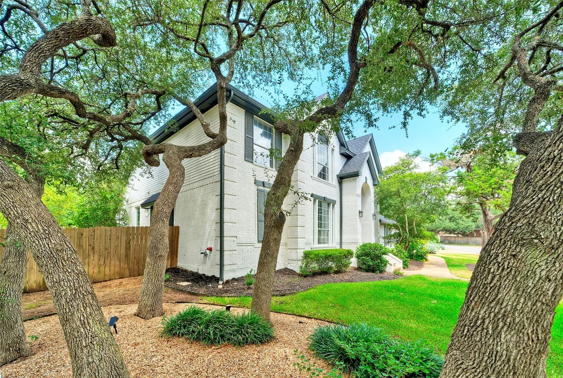 Photo of 3002 Barton Point CIR