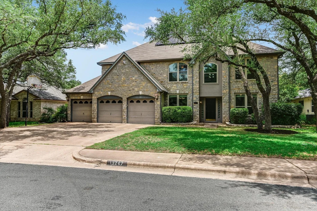 Photo of 13247 Darwin LN