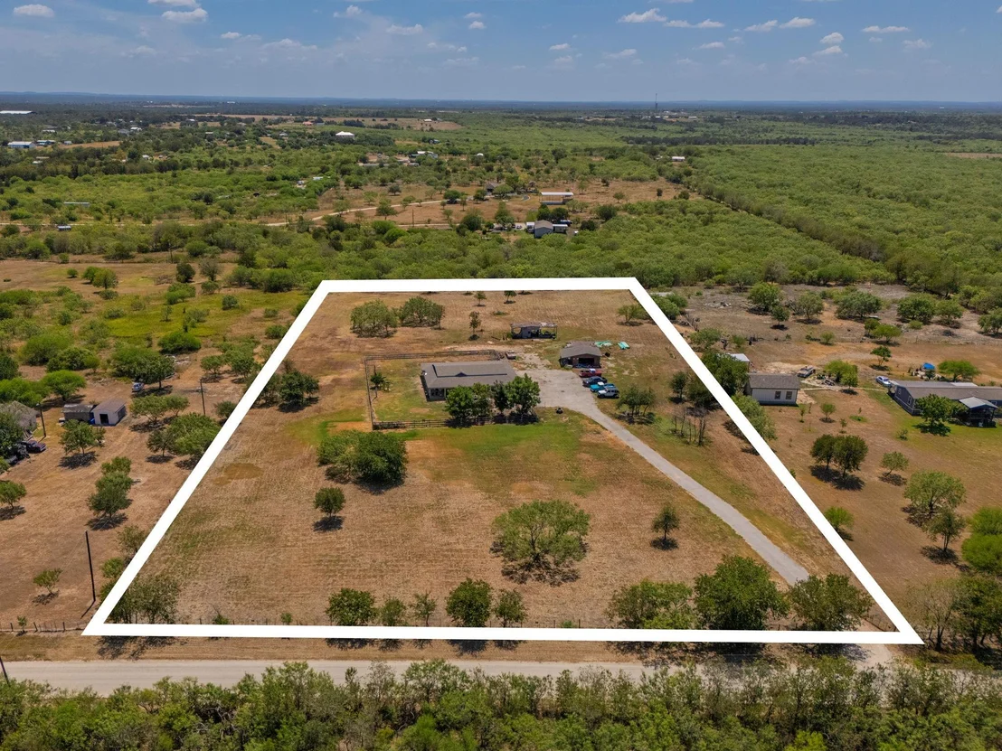 Photo of 1781 Long RD