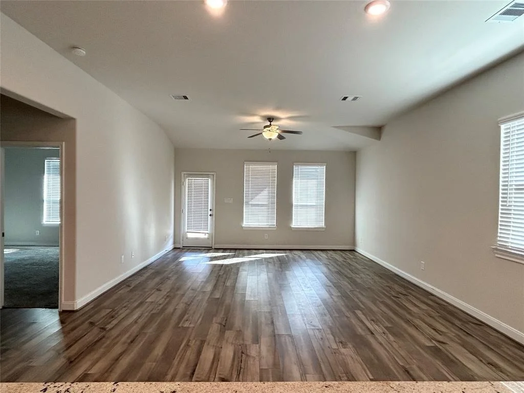 Photo of 4326 Pale Fox LN