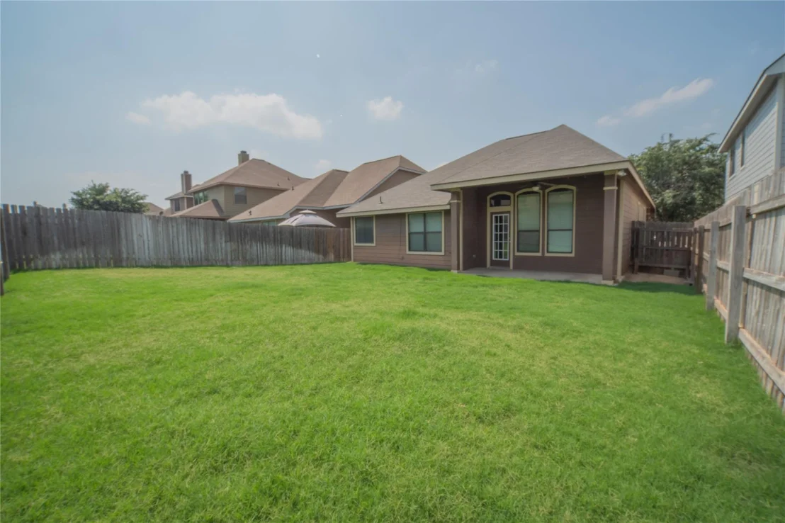 Photo of 3416 Castleton DR
