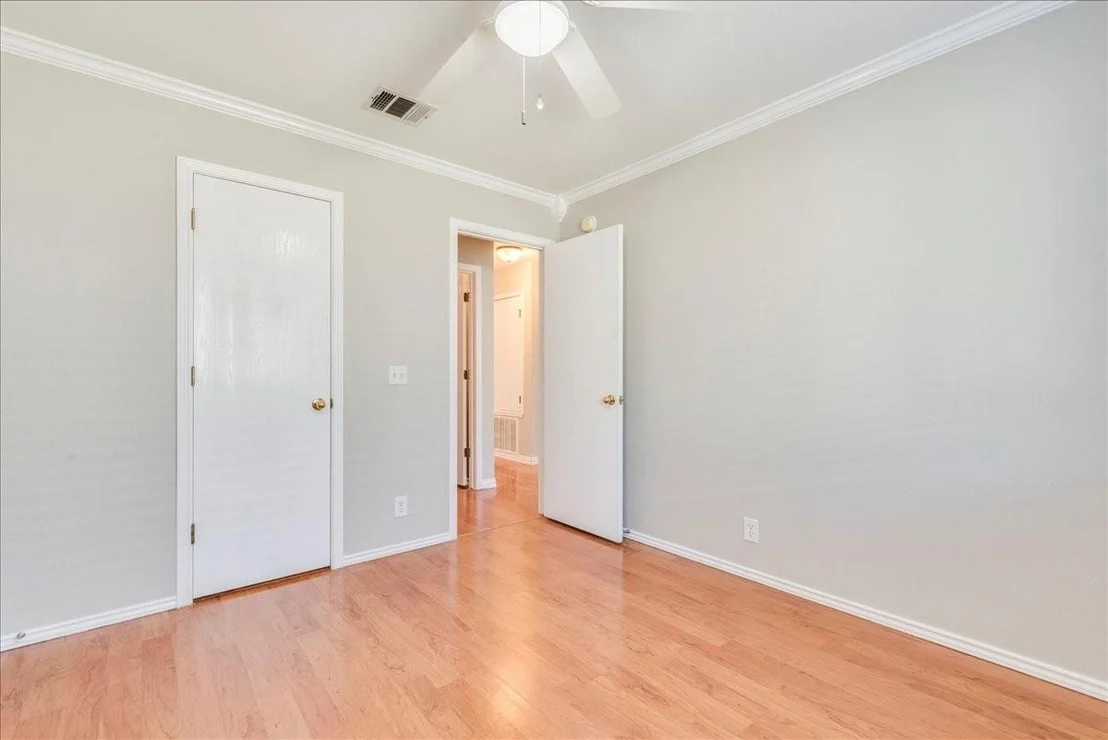 Photo of 255 Langely