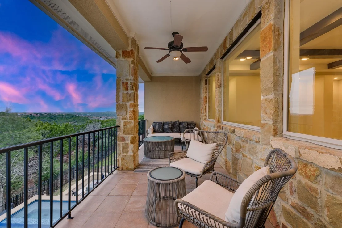 Photo of 701 Horseback HOLW
