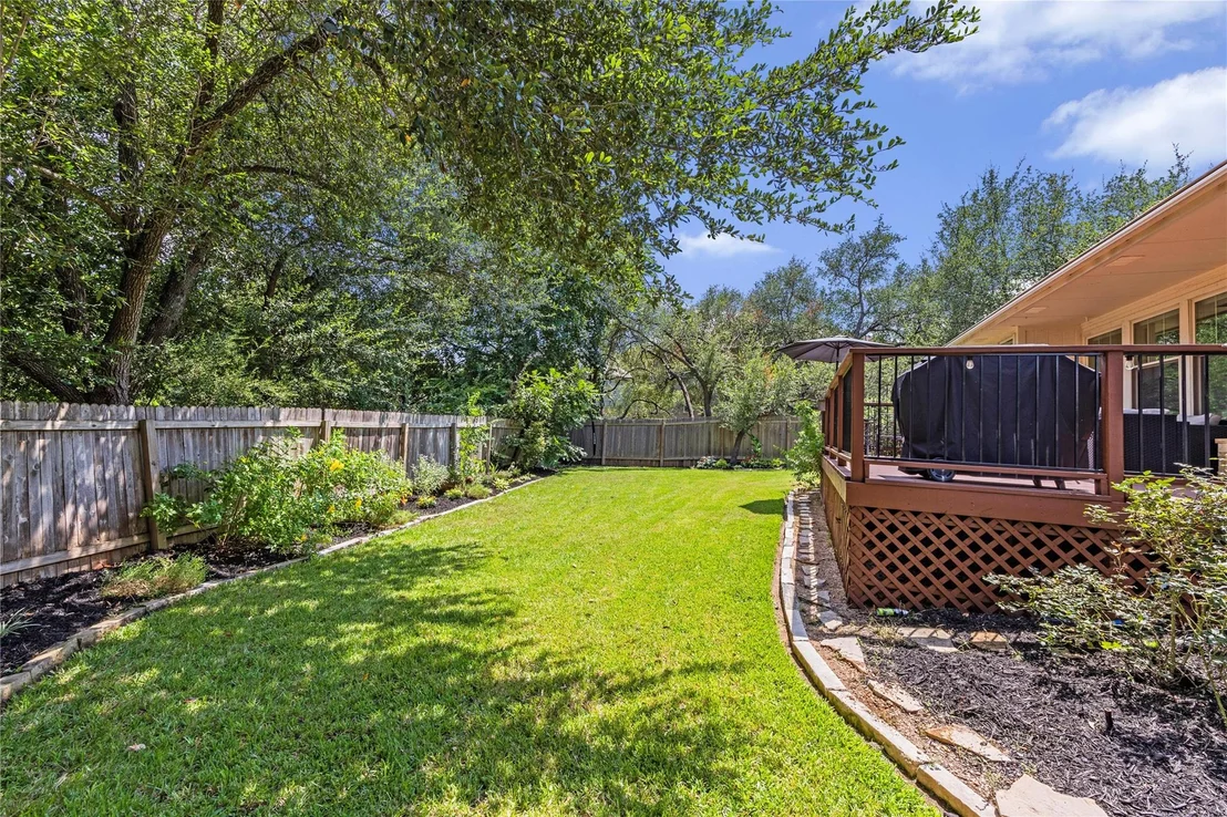 Photo of 9131 Edwardson LN