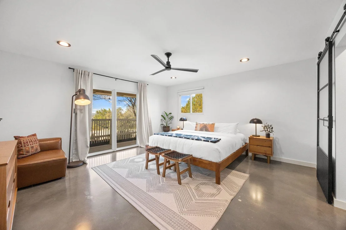Photo of 3807 Cedar GLN