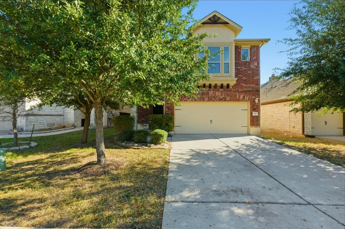 Photo of 9329 Alex LN
