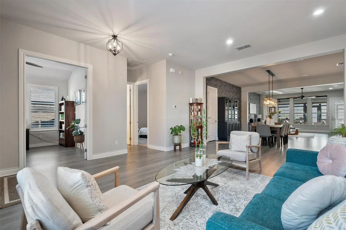 Photo of 225 Escarpment WAY