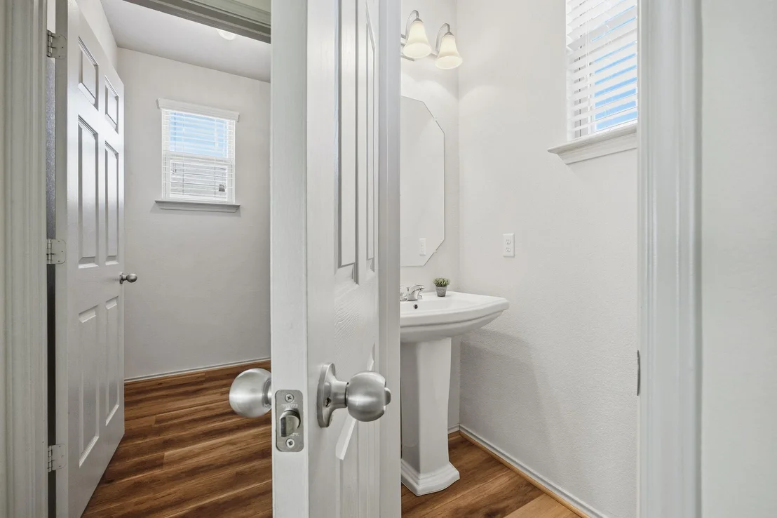 Photo of 408 Azurite DR