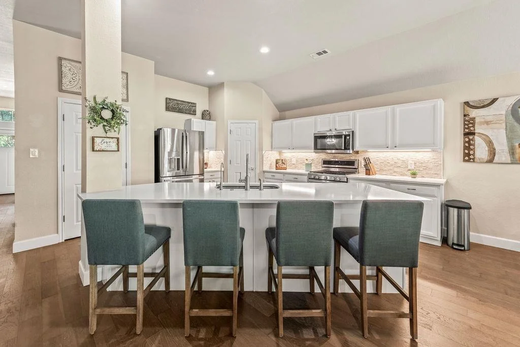 Photo of 4221 N Summercrest LOOP