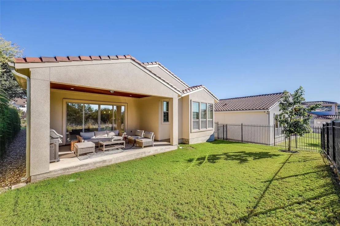 Photo of 4300 Flameleaf Sumac DR
