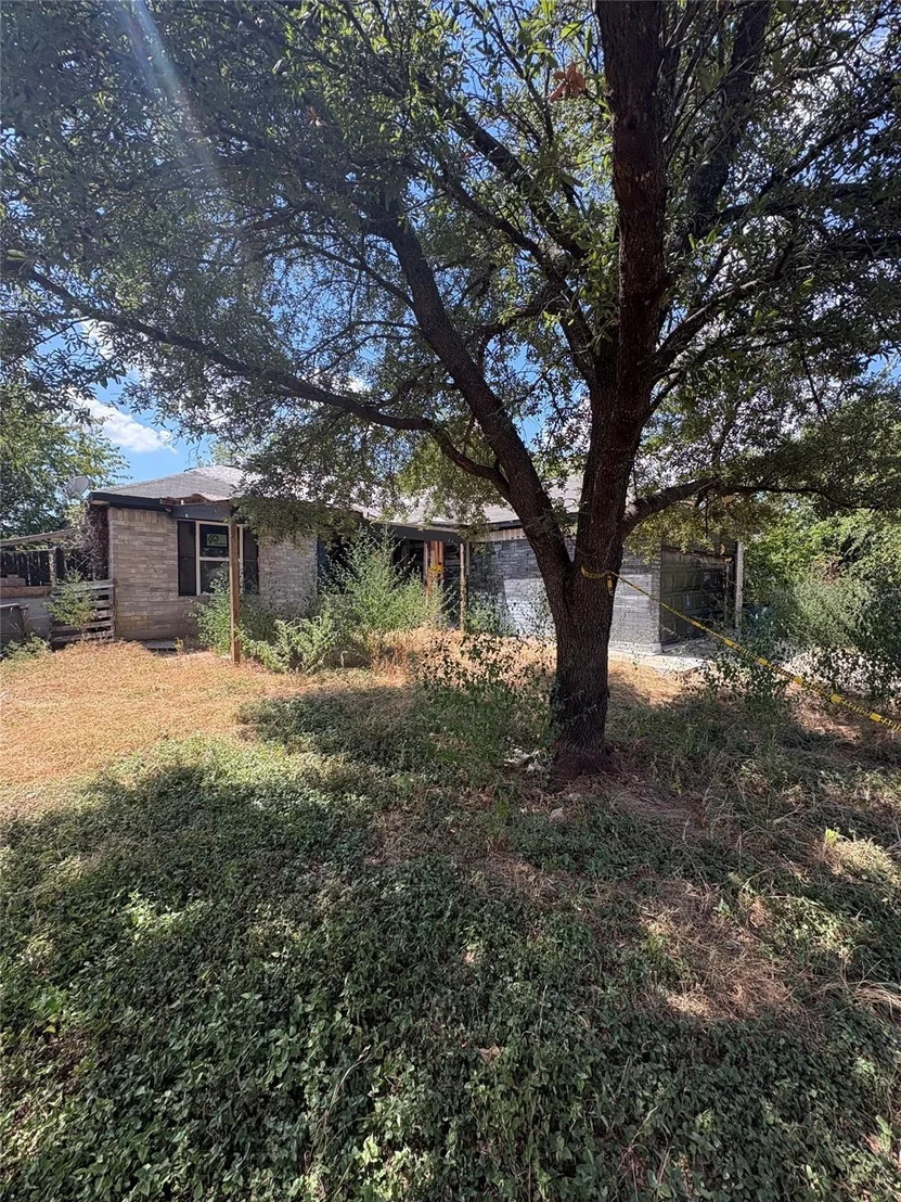 Photo of 205 Barberry DR