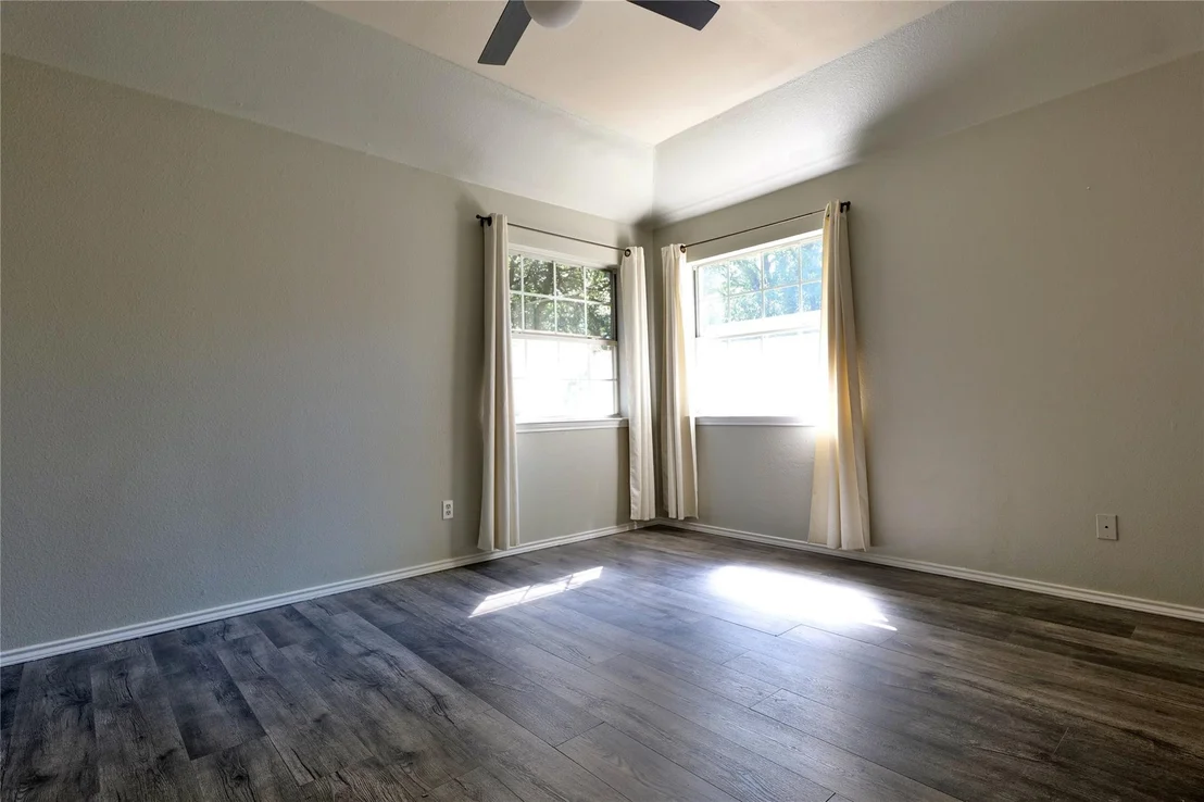 Photo of 615 Blue Oak CIR