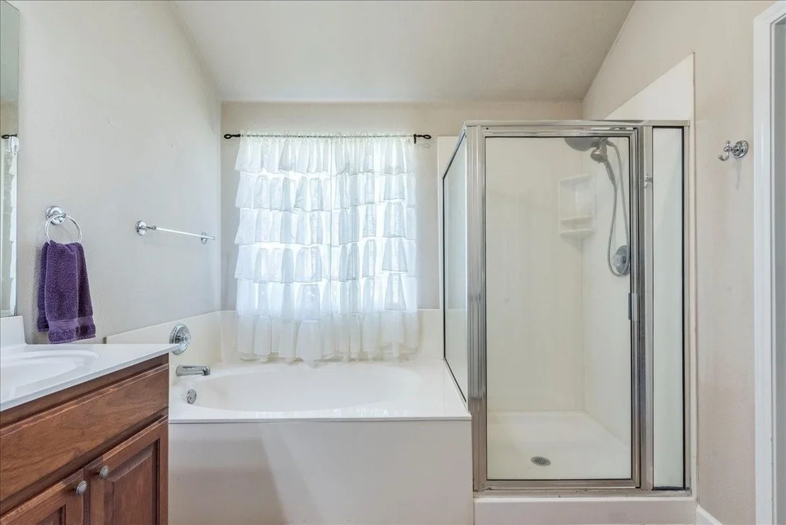 Photo of 908 Windsor Castle DR