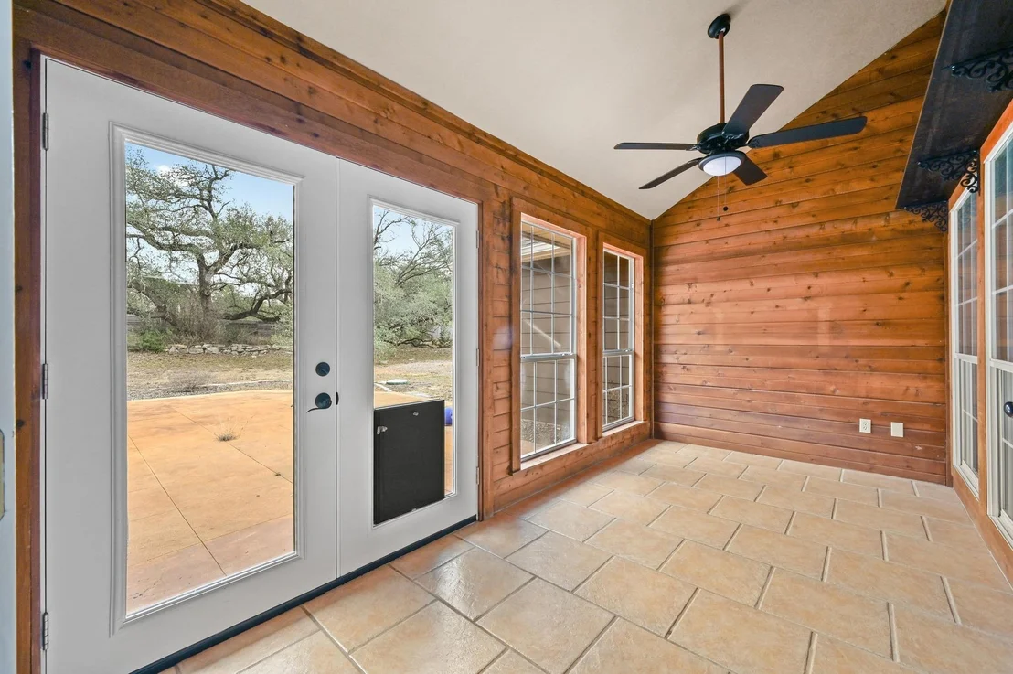 Photo of 140 Barton Ranch CIR
