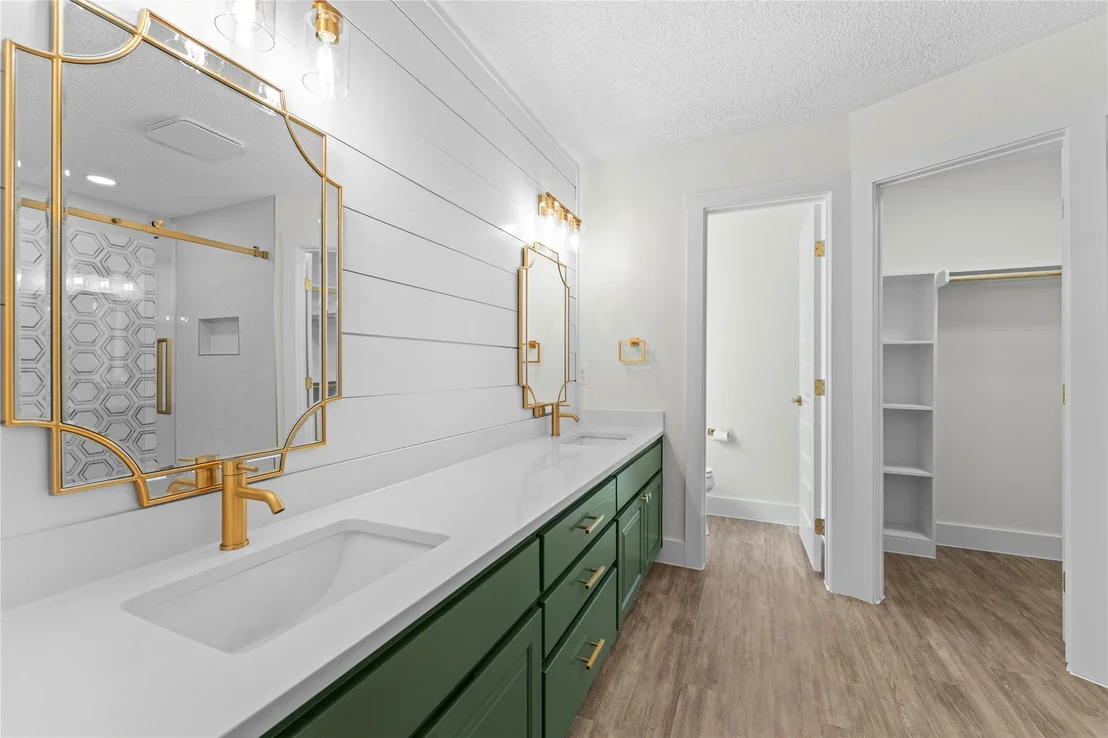 Photo of 4504 Tamarack TRL