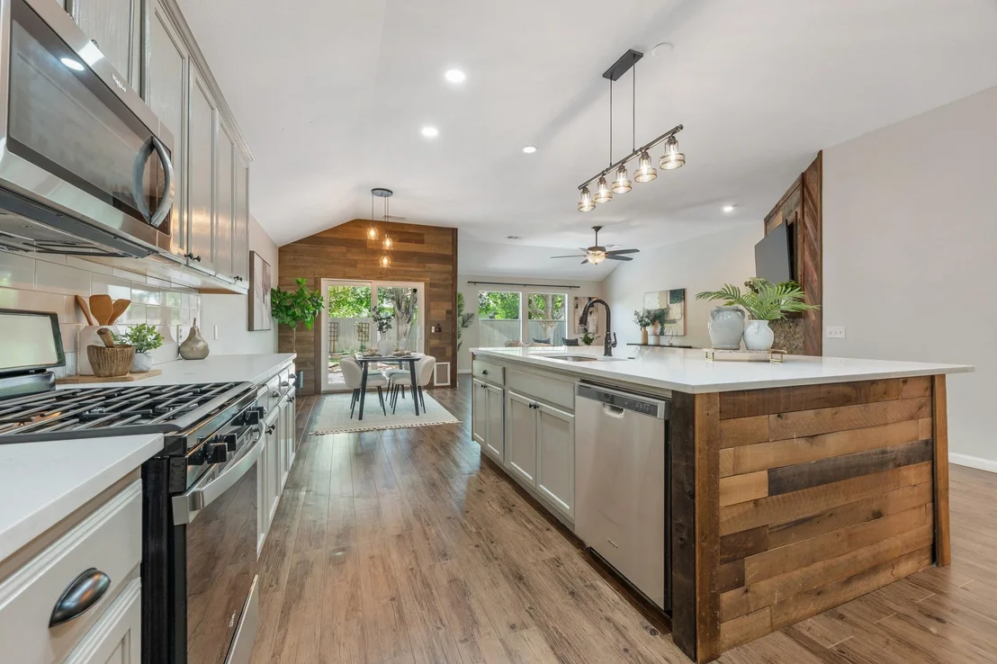 Photo of 712 Kingston Lacy BLVD