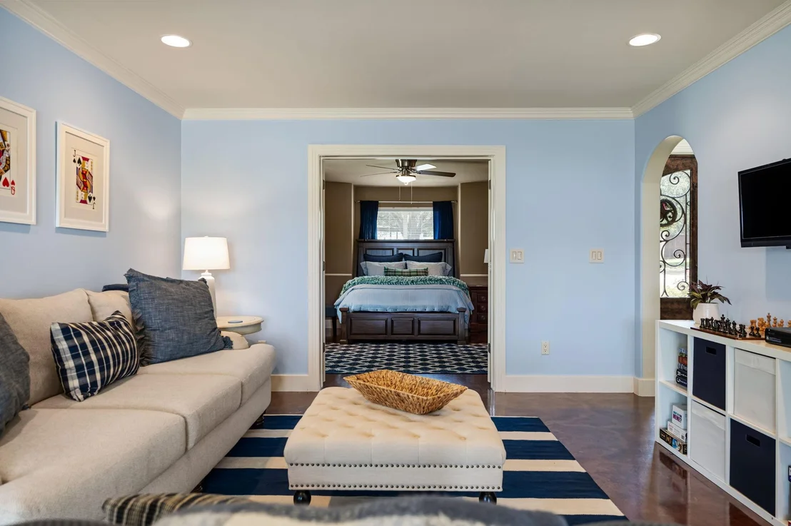 Photo of 10211 Middle Darleen