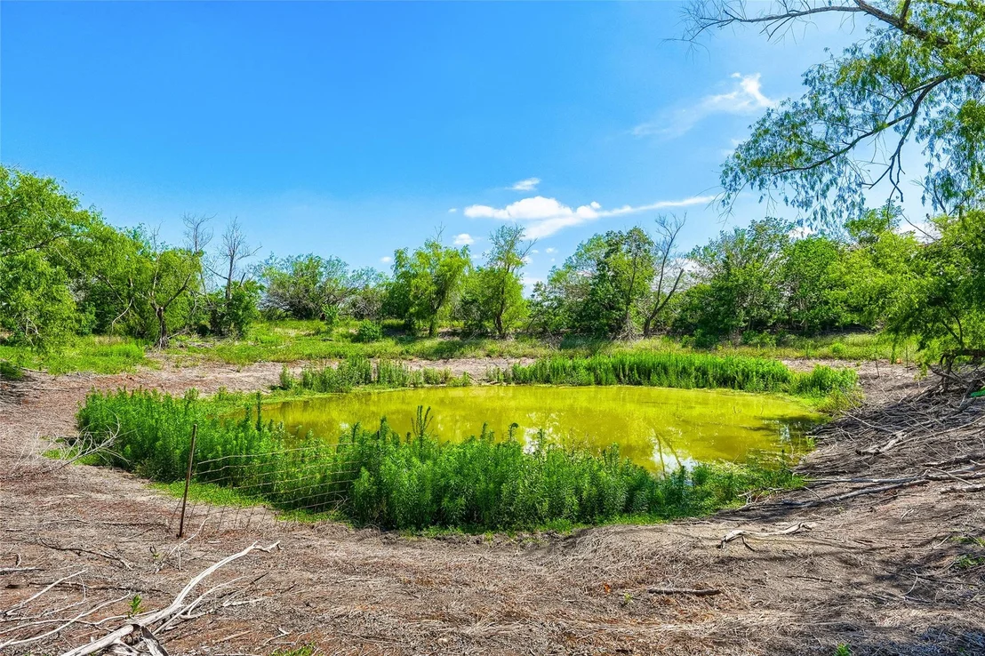 Photo of 401 Graef RD