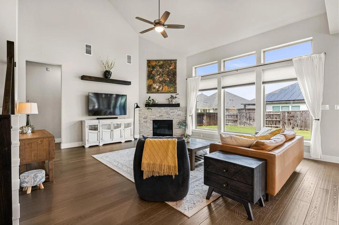 Photo of 356 Coyote Creek WAY