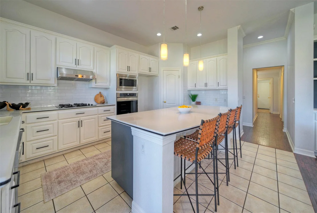Photo of 10833 Olympia Fields LOOP