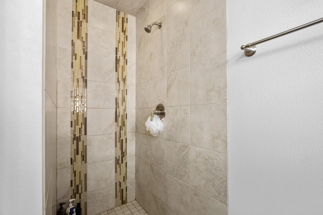 Photo of 4711 Everglade DR