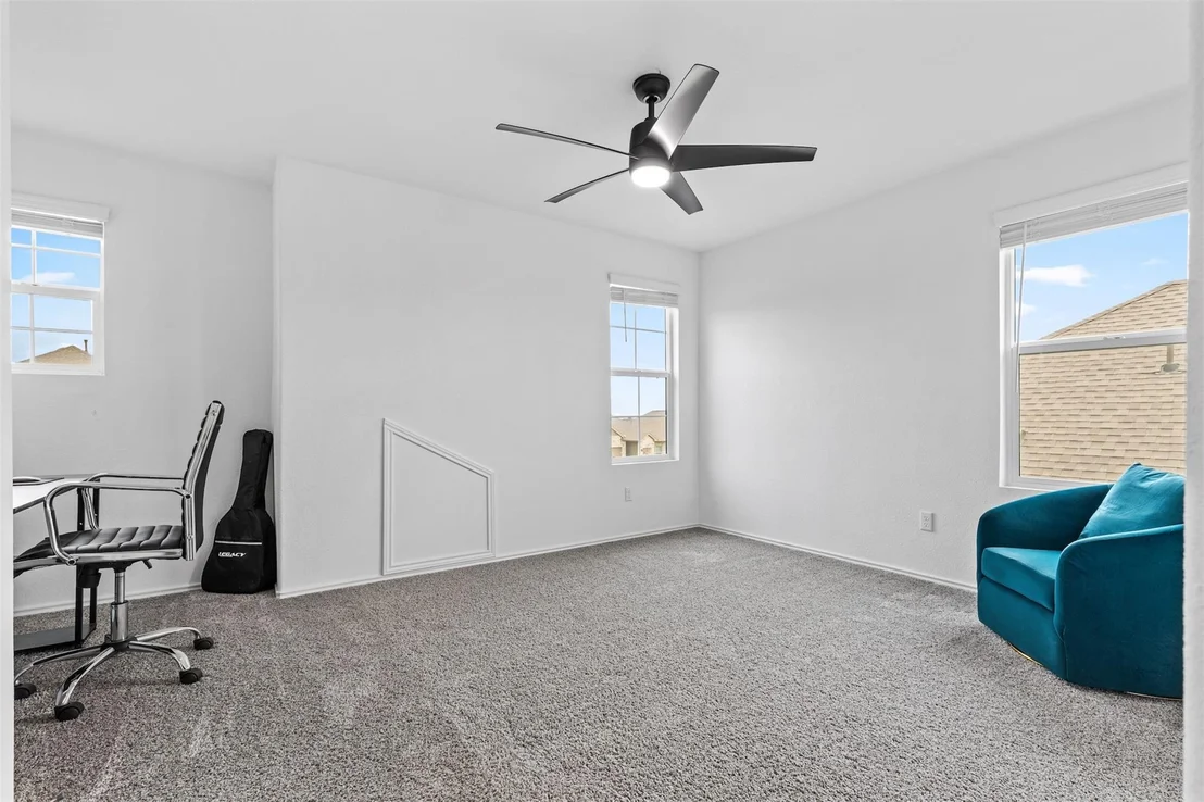 Photo of 432 Wolf Springs RD