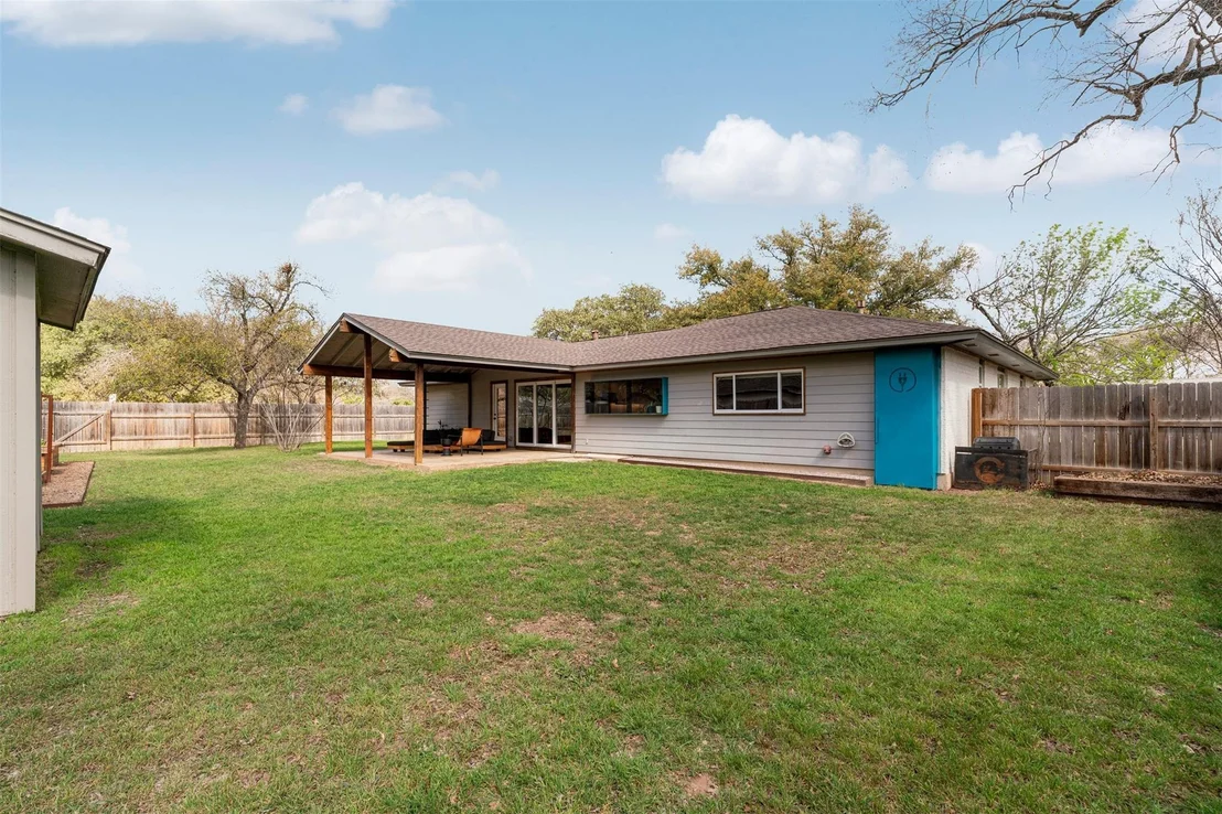 Photo of 1111 Radam CIR