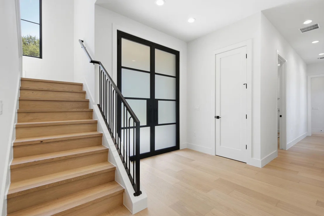 Photo of 2301 Westworth CIR