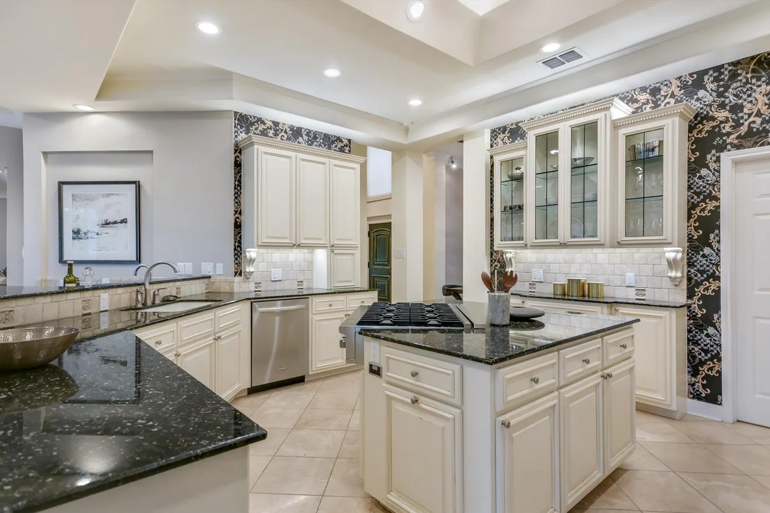 Photo of 1703 Brookhaven DR