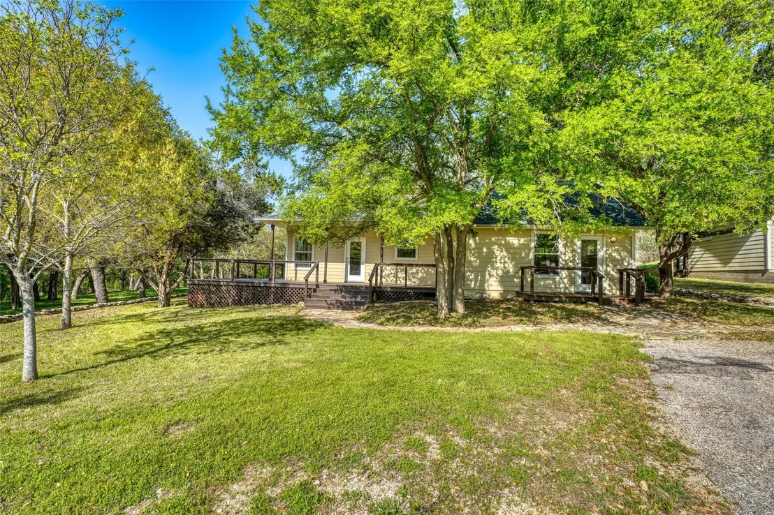 Photo of 535 Greenridge RD