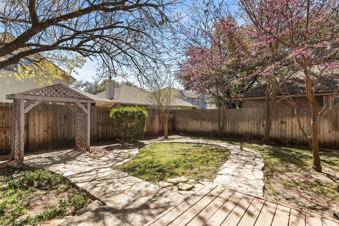 Photo of 904 Shannon Meadow TRL