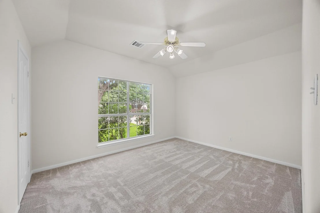 Photo of 706 Cornell DR