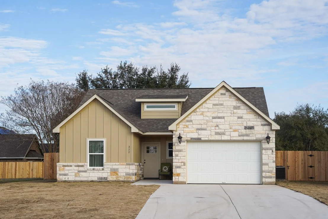 Photo of 322 String Prairie WAY