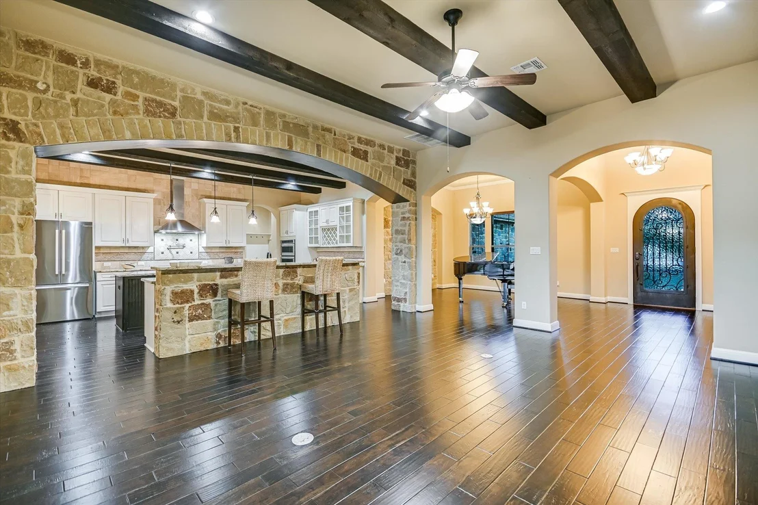 Photo of 162 Sarahs Spring CV
