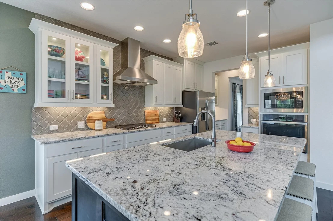 Photo of 912 Hornsby HOLW