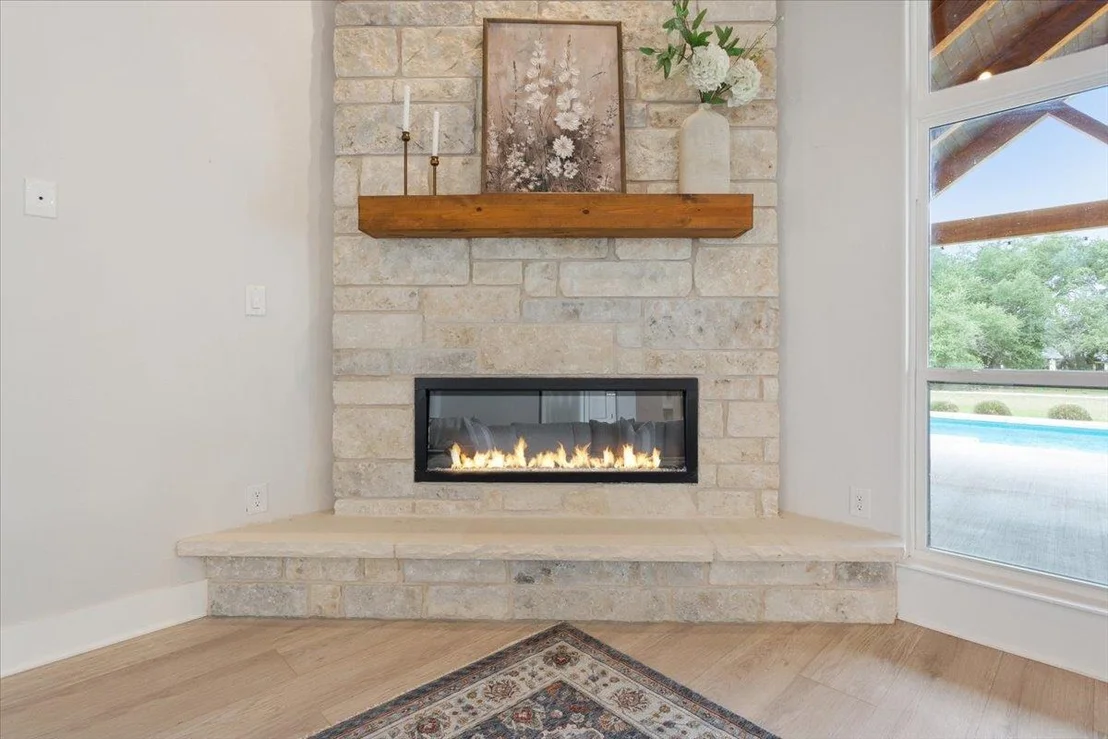 Photo of 1235 Ambrose DR