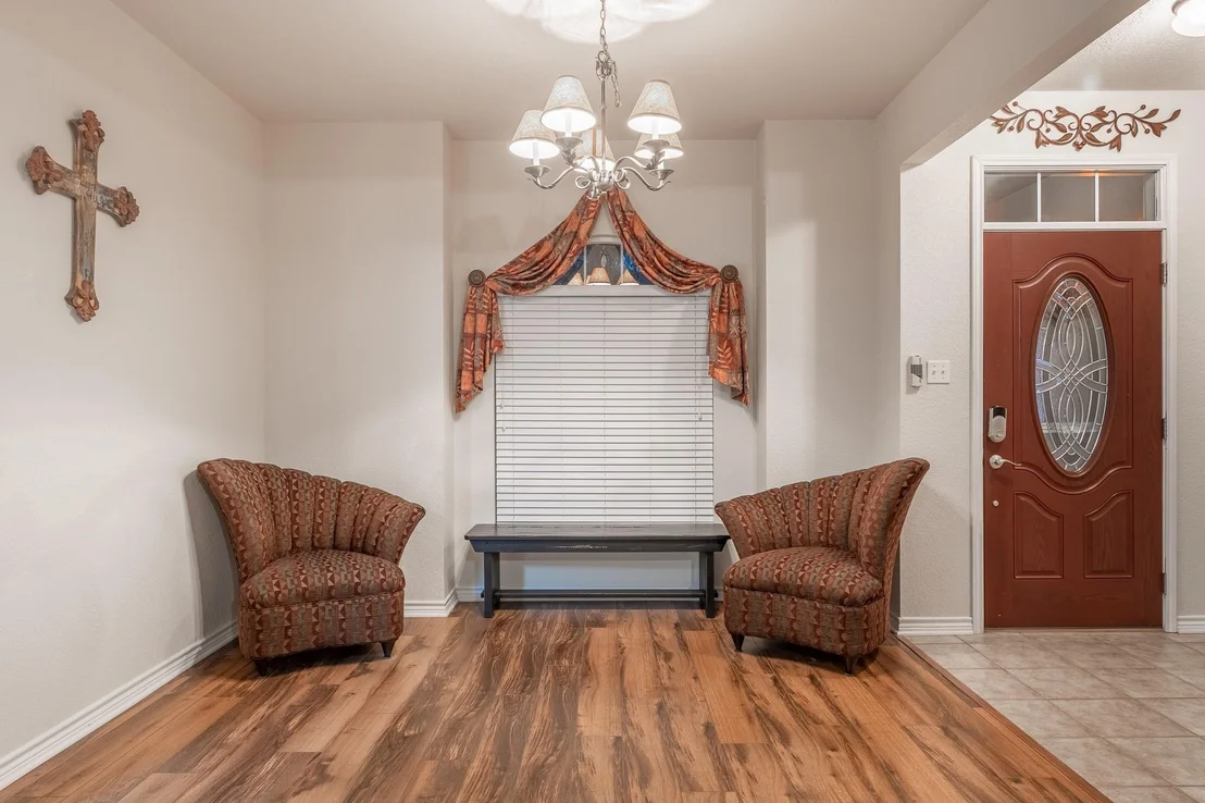 Photo of 5308 Southern Crossing DR