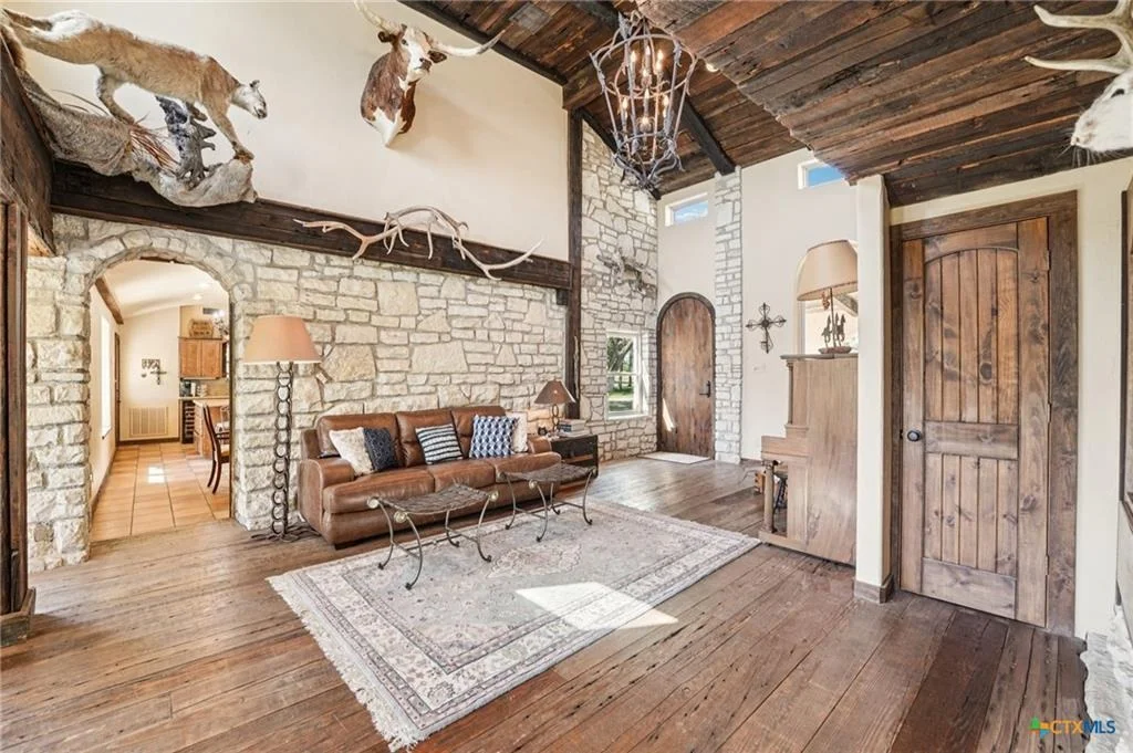 Photo of 190 Private Road 3011