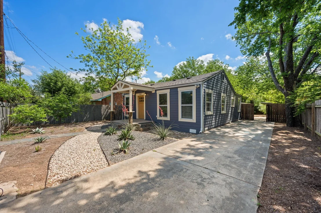 Photo of 1137 Nickols Ave