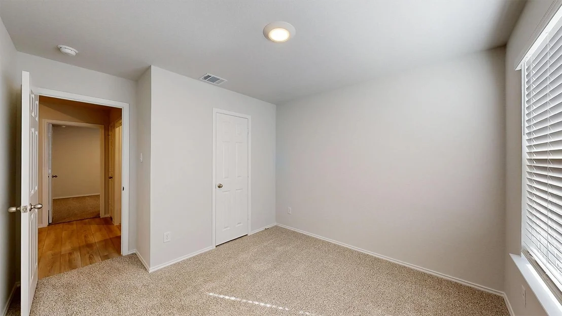 Photo of 106 Hugh DR