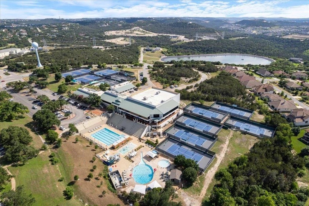 Photo of 110 West Eagle DR