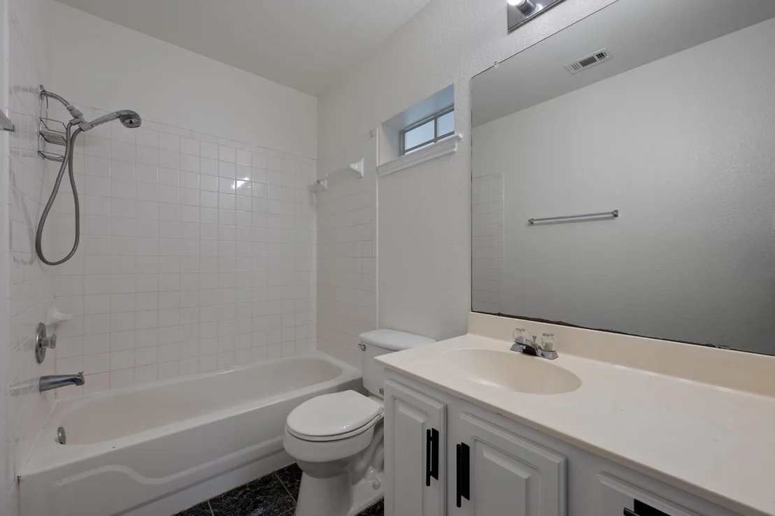 Photo of 1207 Rolling Ridge DR