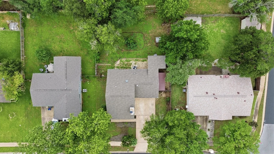 Photo of 4011 Hillside DR