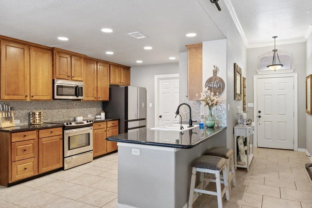 Photo of 8 Stone Creek CIR