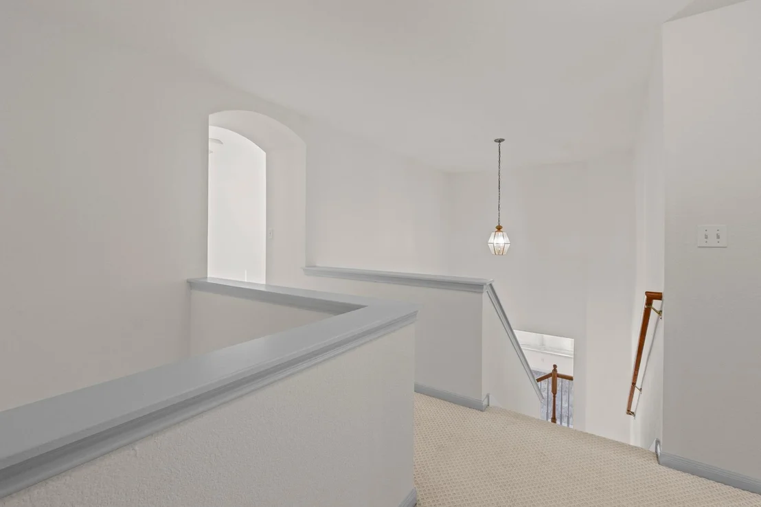 Photo of 202 E Custers Creek BND