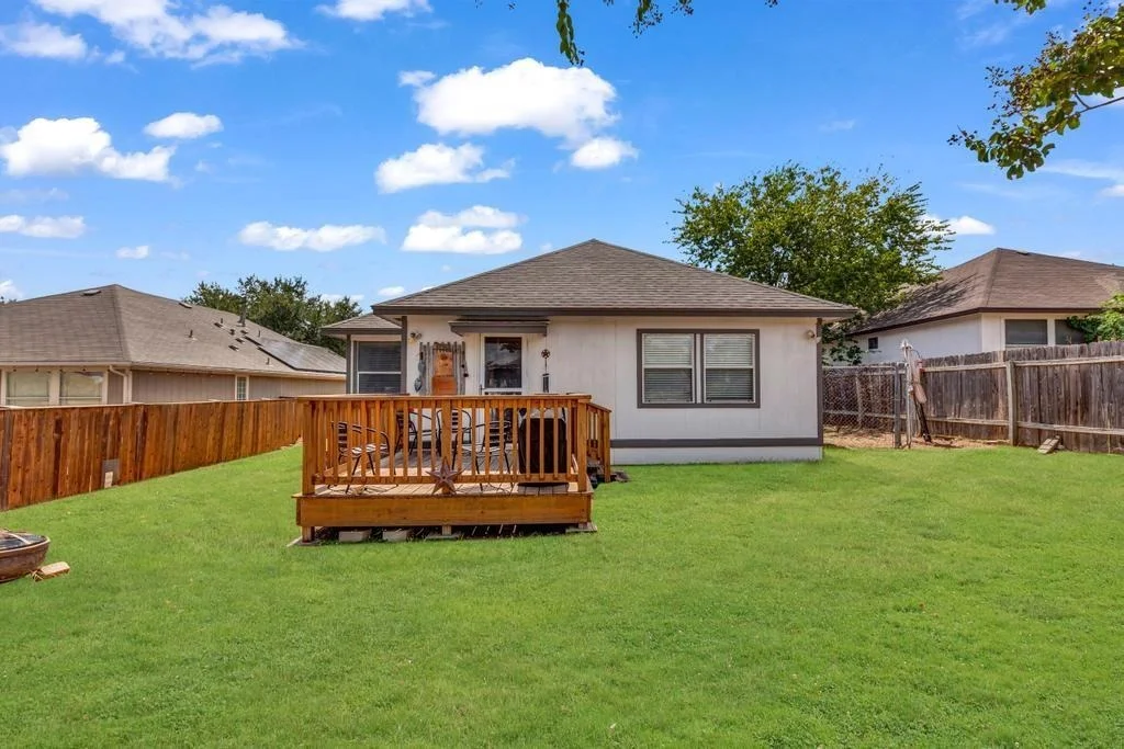 Photo of 1604 Sundance DR