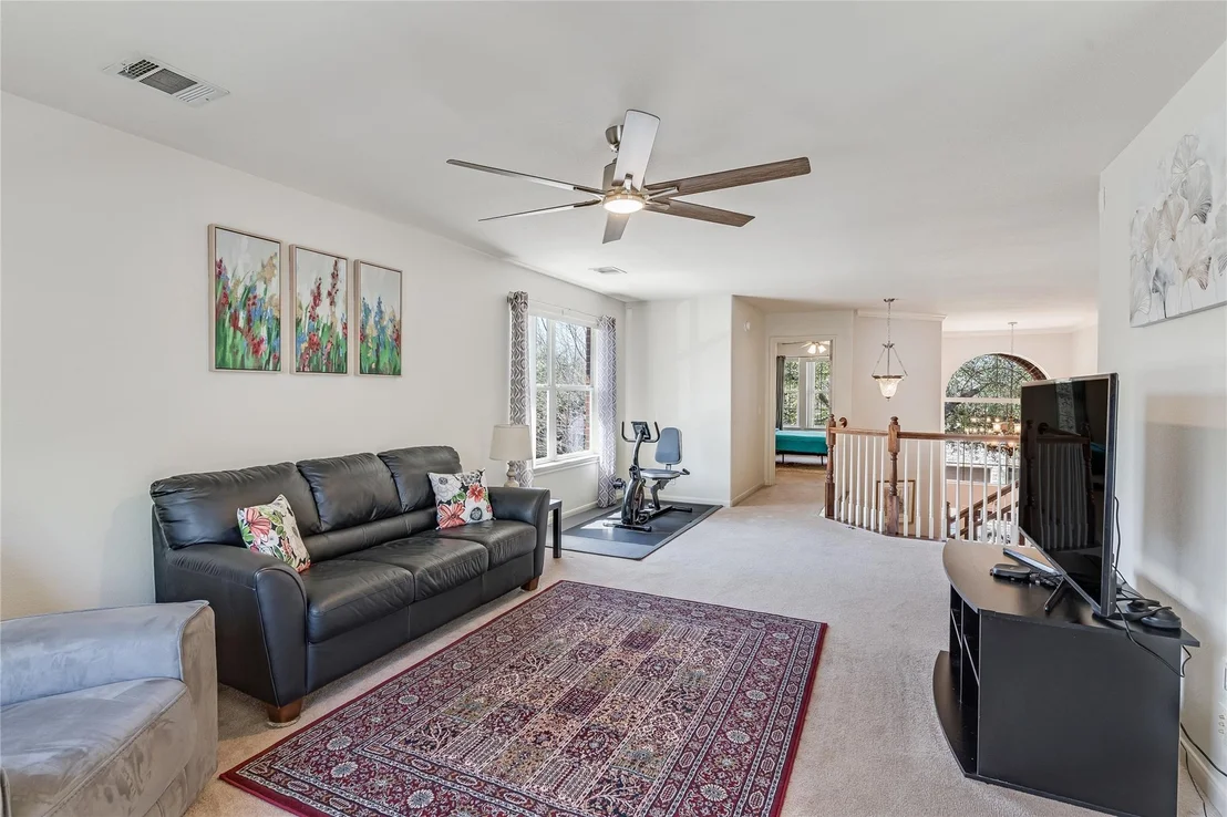 Photo of 2535 Crenshaw DR