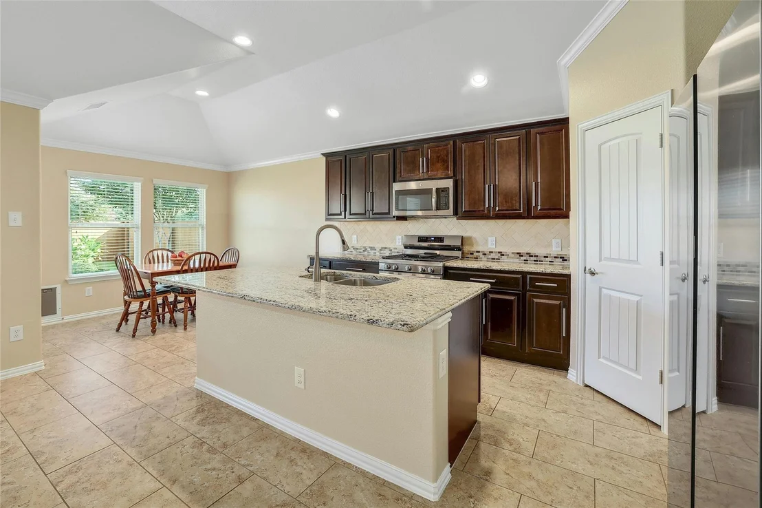 Photo of 4301 Chestnut Meadows BND